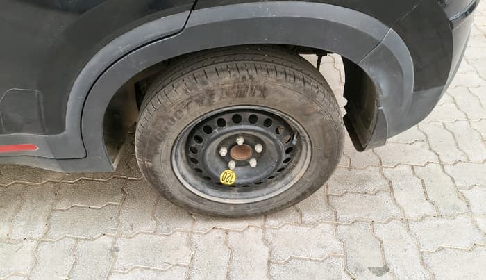 2022 KIA SONET GTX PLUS 1.5, Diesel, Manual, 49,150 km, tyre