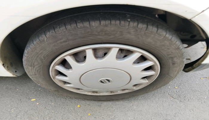 2013 Chevrolet Spark LS 1.0 LPG, Petrol, Manual, 99,999 km, tyre