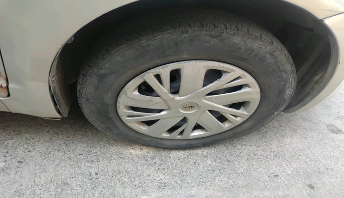 2011 Maruti Swift Dzire VXI, Petrol, Manual, 1,10,904 km, tyre