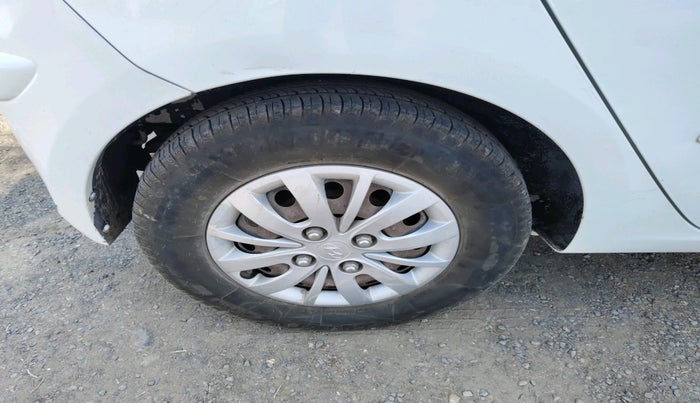 2013 Hyundai i10 SPORTZ 1.2, Petrol, Manual, 76,501 km, tyre