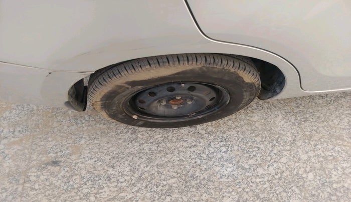 2018 Maruti Dzire VXI, Petrol, Manual, 56,075 km, tyre