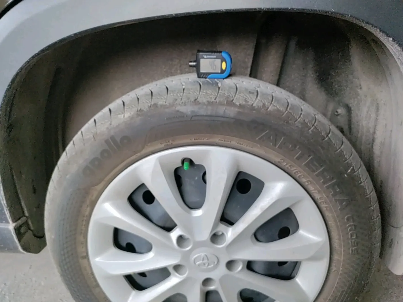 2025 Toyota URBAN CRUISER HYRYDER S HYBRID, Hybrid, Automatic, 6,950 km, tyre