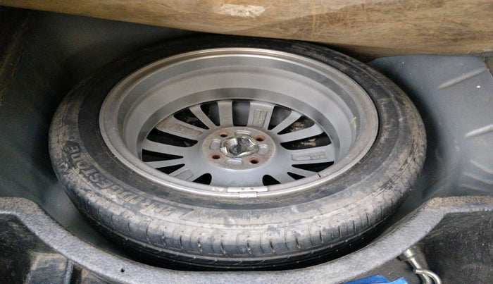 2020 Honda City 1.5L I-VTEC VX CVT, Petrol, Automatic, 48,890 km, tyre