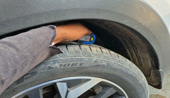 2020 Hyundai Creta SX (O) 1.5 DIESEL, Diesel, Manual, 1,09,643 km, tyre