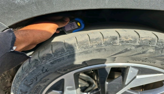 2020 Hyundai Creta SX (O) 1.5 DIESEL, Diesel, Manual, 1,09,643 km, tyre