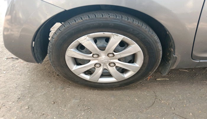 2012 Hyundai Eon MAGNA, Petrol, Manual, 91,314 km, tyre