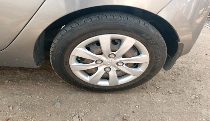 2012 Hyundai Eon MAGNA, Petrol, Manual, 91,314 km, tyre