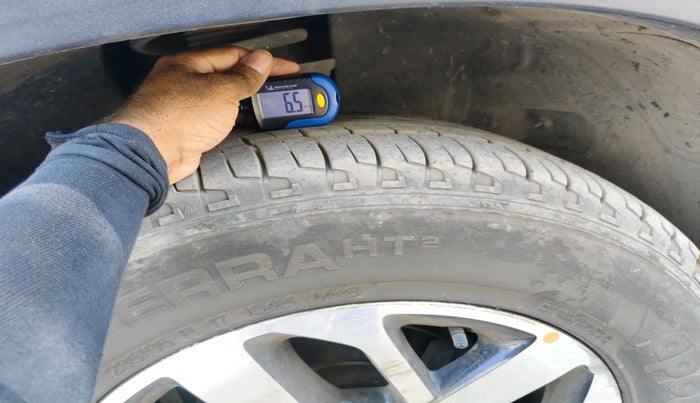 2022 Tata Harrier XZA PLUS 2.0L, Diesel, Automatic, 73,114 km, tyre