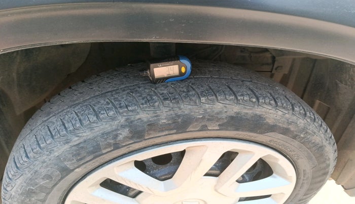 2018 Maruti Vitara Brezza VDI, Diesel, Manual, 65,897 km, tyre