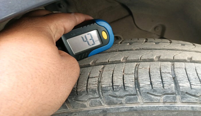 2019 Hyundai NEW SANTRO SPORTZ MT, Petrol, Manual, 19,051 km, tyre