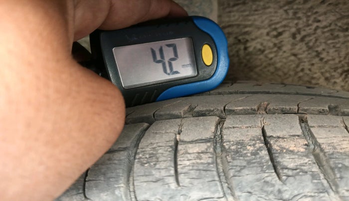 2019 Hyundai NEW SANTRO SPORTZ MT, Petrol, Manual, 19,051 km, tyre