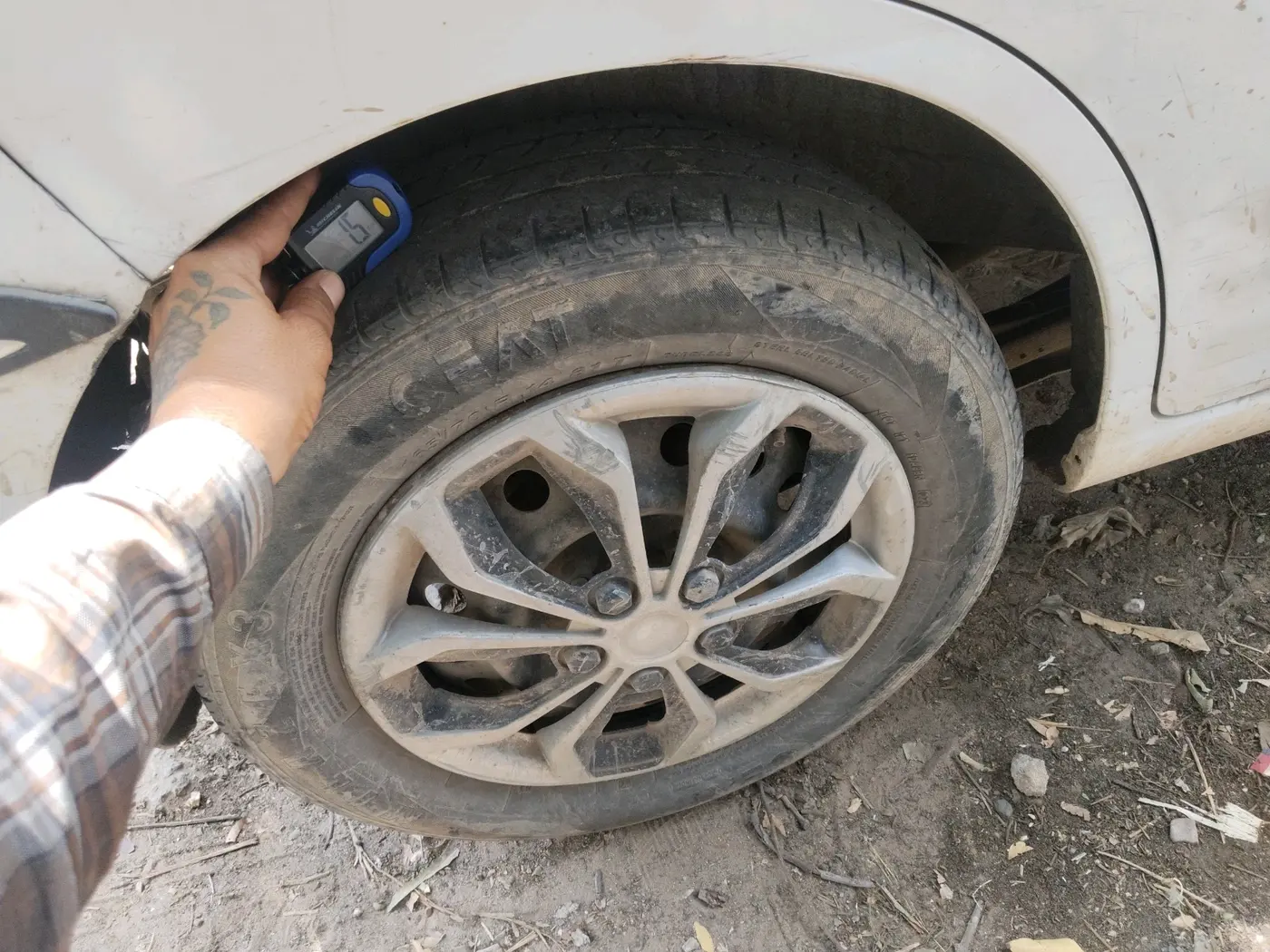 2013 Maruti Wagon R 1.0 VXI, Petrol, Manual, 75,545 km, tyre