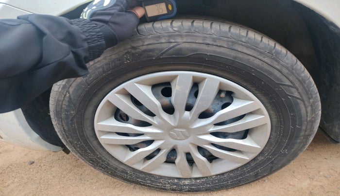 2019 Maruti Dzire VXI AMT, Petrol, Automatic, 1,00,150 km, tyre