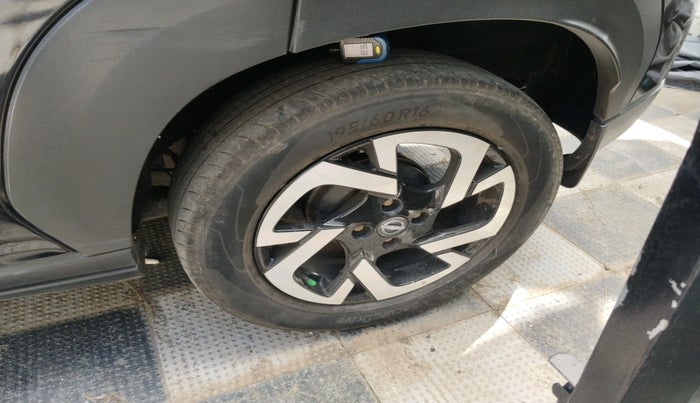 2023 Nissan MAGNITE XV TURBO, Petrol, Manual, 36,898 km, tyre