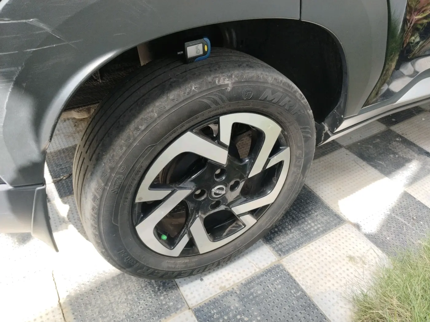 2023 Nissan MAGNITE XV TURBO, Petrol, Manual, 40,000 km, tyre