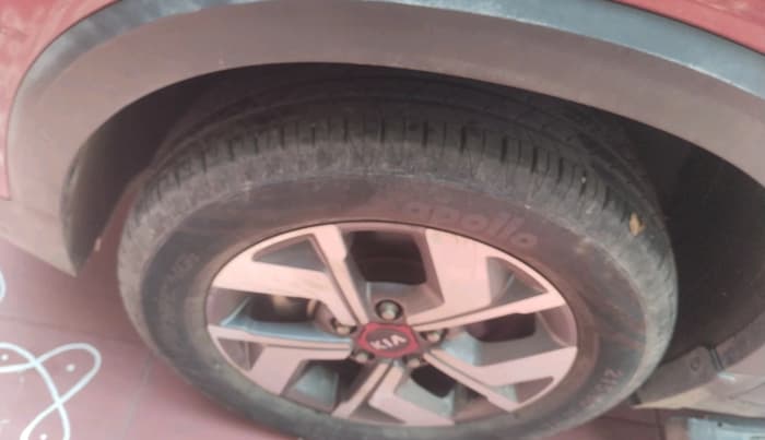 2021 KIA SONET HTX 1.0 IMT, Petrol, Manual, 53,878 km, tyre