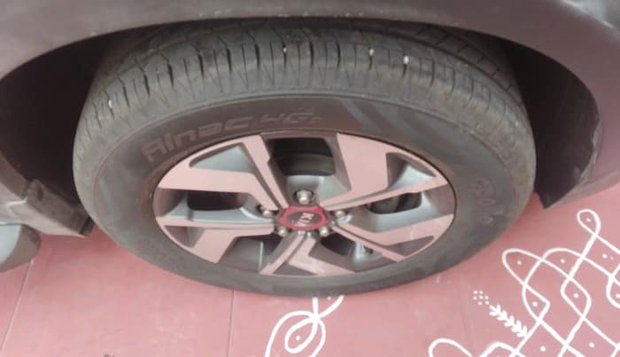 2021 KIA SONET HTX 1.0 IMT, Petrol, Manual, 53,878 km, tyre