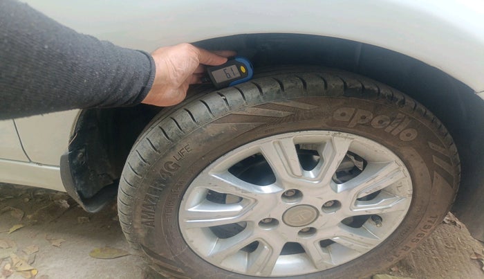 2018 Tata Tiago XZA PETROL, Petrol, Automatic, 1,27,419 km, tyre