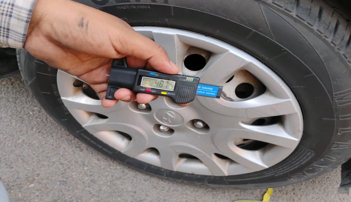 2019 Hyundai XCENT PRIME T  VTVT PLUS  CNG, CNG, Manual, 72,579 km, tyre