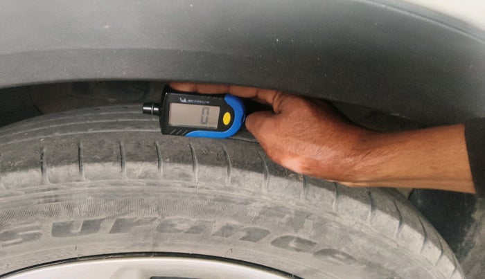 2018 Hyundai Creta E PLUS 1.4 DIESEL, Diesel, Manual, 1,21,085 km, tyre