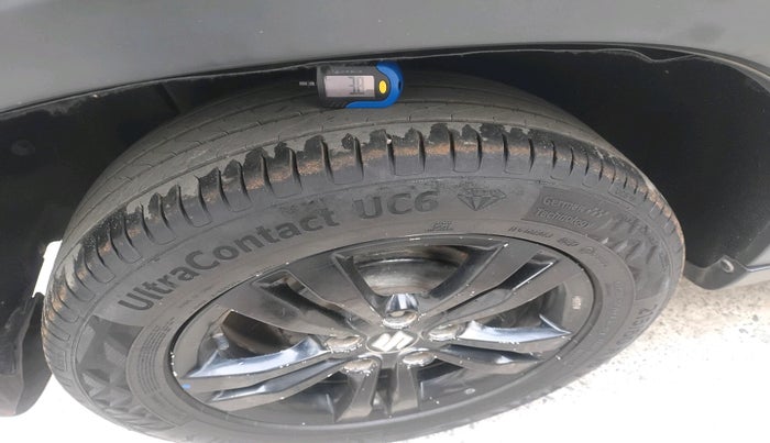 2018 Maruti Vitara Brezza ZDI PLUS, Diesel, Manual, 2,31,626 km, tyre