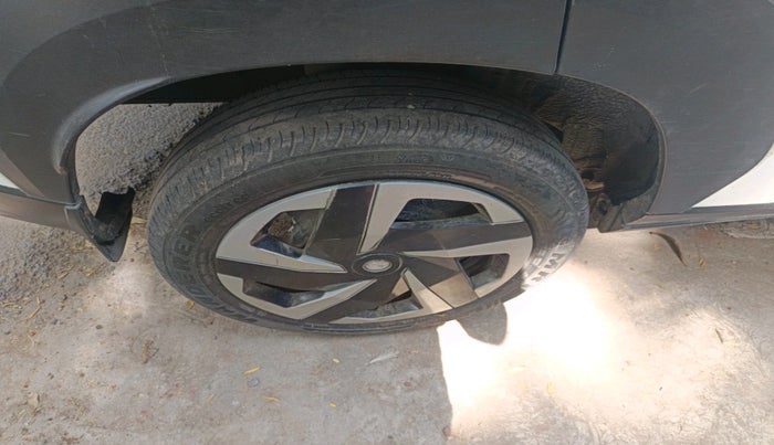 2021 Nissan MAGNITE XE, Petrol, Manual, 46,956 km, tyre