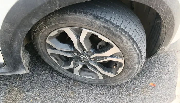 2018 Honda WR-V 1.2L I-VTEC VX MT, Petrol, Manual, 74,555 km, tyre
