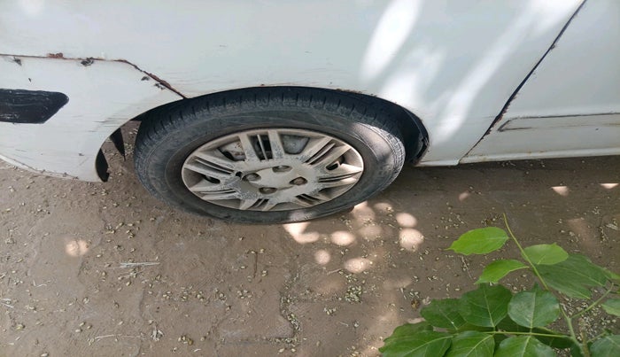 2012 Hyundai Santro Xing GL PLUS, Petrol, Manual, 1,16,413 km, tyre