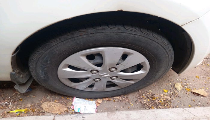 2011 Hyundai i10 SPORTZ 1.2 AT, Petrol, Automatic, 40,116 km, tyre