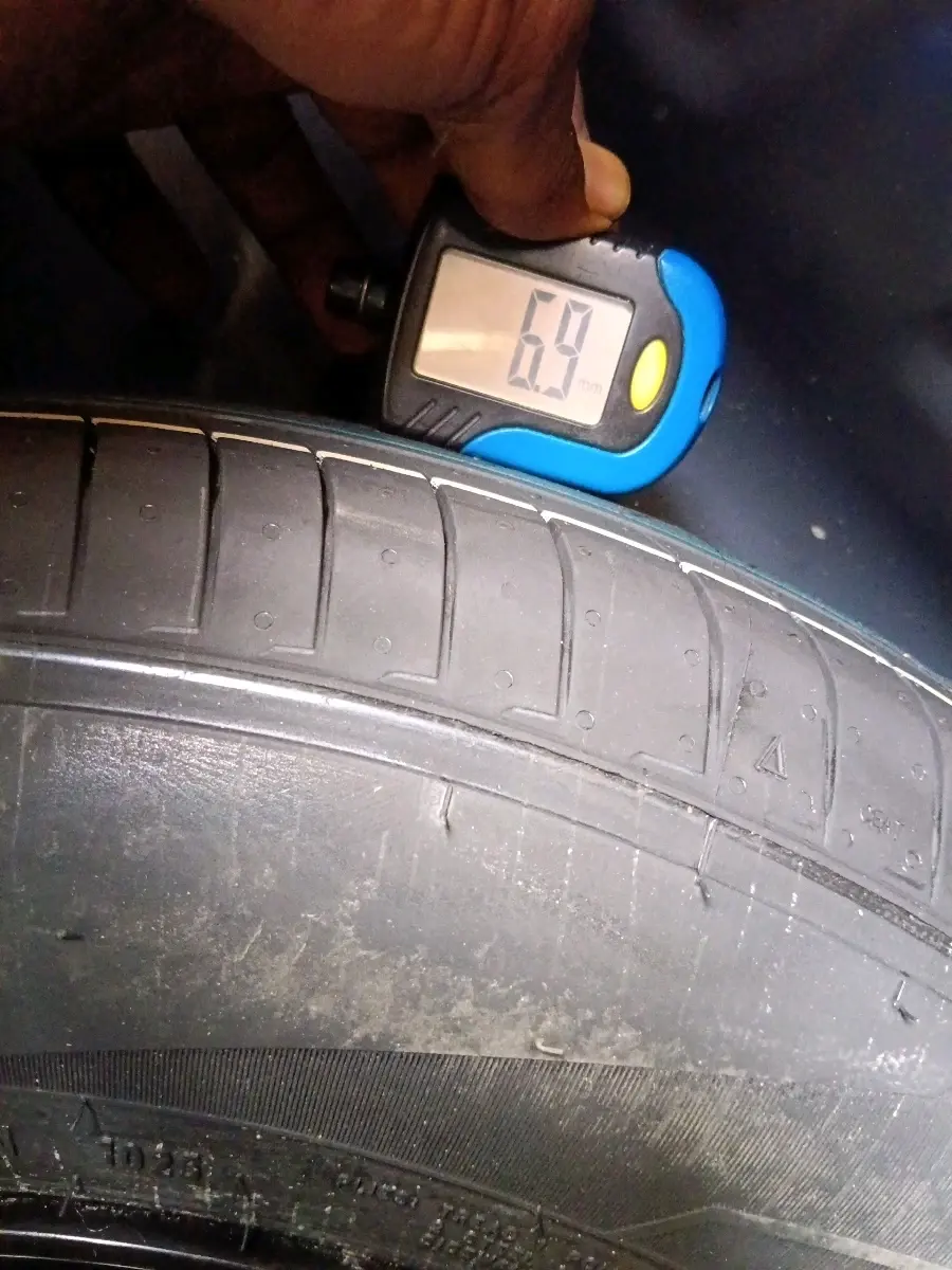 2025 Maruti Dzire VXi, Petrol, Manual, 36,151 km, tyre