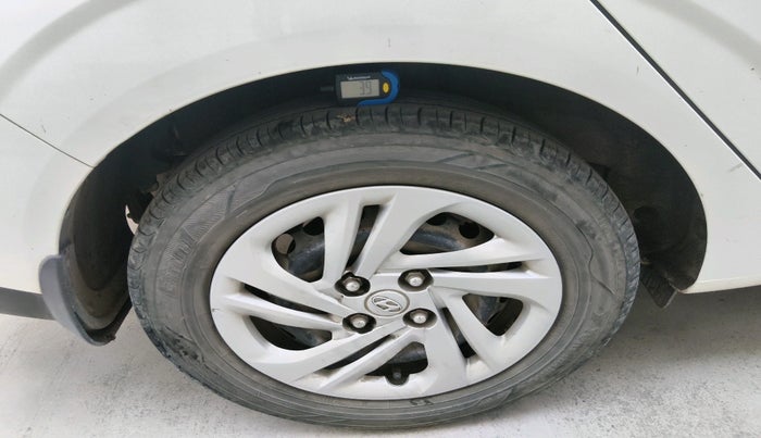 2021 Hyundai AURA S 1.2 CNG, CNG, Manual, 1,14,835 km, tyre