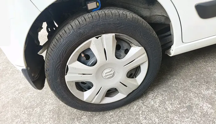 2016 Maruti Wagon R 1.0 VXI, Petrol, Manual, 26,191 km, tyre