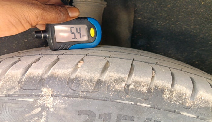 2021 MG ASTOR SAVVY 1.3 TURBO AT S RED, Petrol, Automatic, 37,277 km, tyre