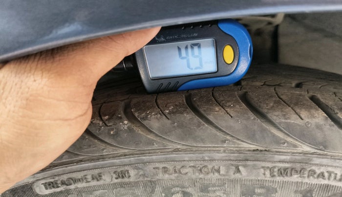 2017 Ford Figo Aspire TITANIUM1.5 DIESEL, Diesel, Manual, 1,04,488 km, tyre