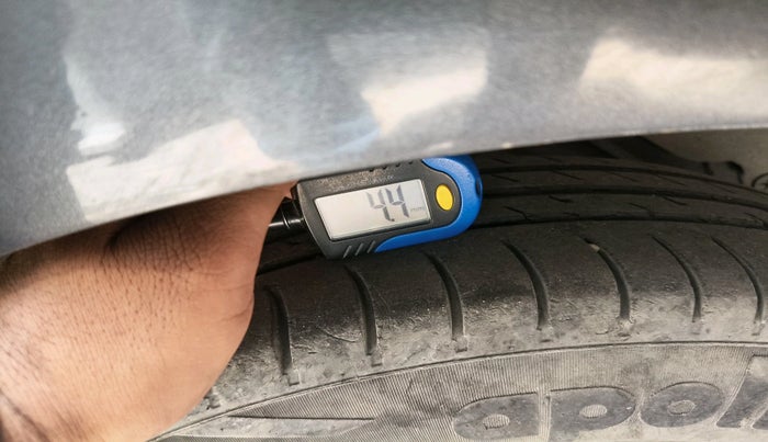 2017 Ford Figo Aspire TITANIUM1.5 DIESEL, Diesel, Manual, 1,04,488 km, tyre