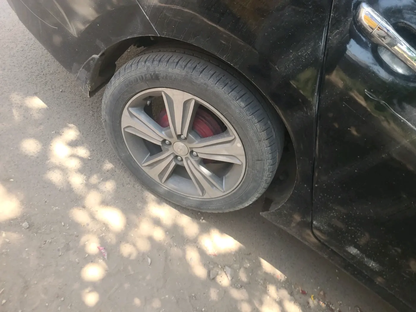 2019 Hyundai Verna 1.6 SX (O) CRDI MT, Diesel, Manual, 1,02,921 km, tyre