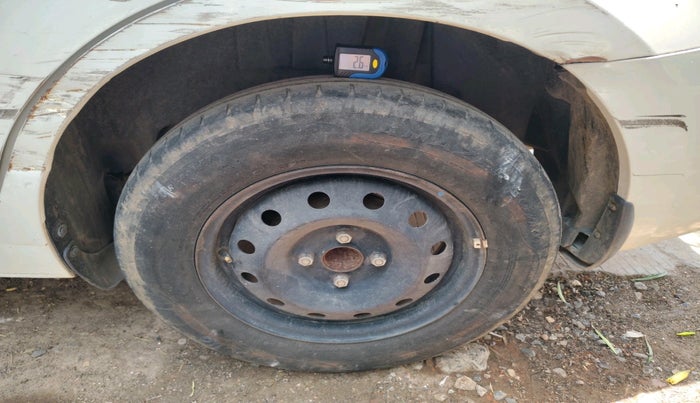 2019 Maruti Dzire VDI, Diesel, Manual, 1,05,570 km, tyre