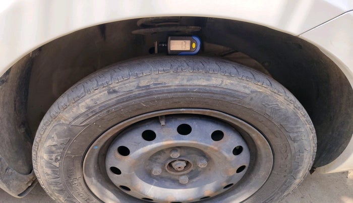 2019 Maruti Dzire VDI, Diesel, Manual, 1,05,570 km, tyre