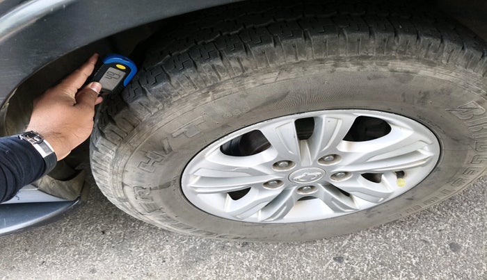 2013 Ssangyong Rexton RX7, Diesel, Automatic, 80,759 km, tyre