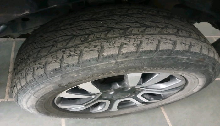 2019 Ford Endeavour TITANIUM PLUS 3.2 4X4 AT SUNROOF, Diesel, Automatic, 1,25,916 km, tyre