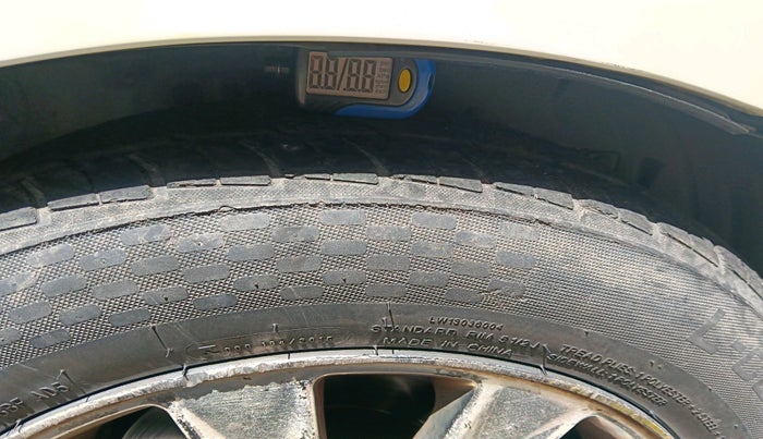 2009 Honda City 1.5L I-VTEC S MT, Petrol, Manual, 1,27,984 km, tyre