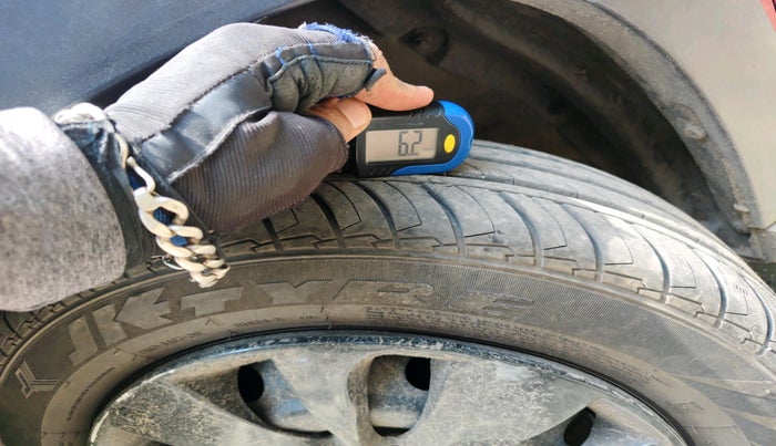 2017 Mahindra KUV 100 NXT K6+ D 6 STR, Diesel, Manual, 1,50,174 km, tyre