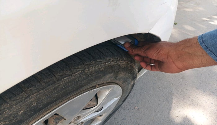 2016 Hyundai Xcent S 1.2, Petrol, Manual, 87,819 km, tyre