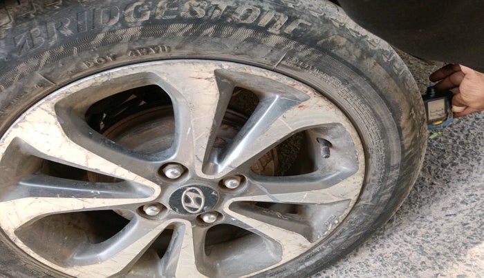 2014 Hyundai Xcent SX 1.2, CNG, Manual, 73,840 km, tyre