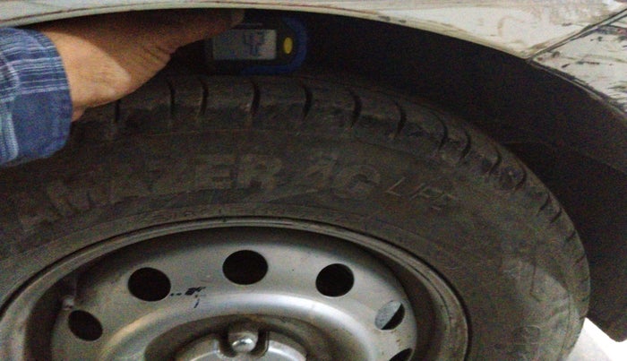 2011 Hyundai i10 ERA 1.1, Petrol, Manual, 44,648 km, tyre