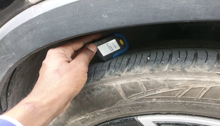 2024 KIA SONET HTK (O) 1.2 Petrol MT, Petrol, Manual, 23,686 km, tyre