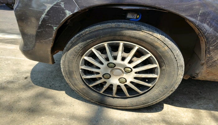 2017 Maruti Alto 800 LXI, Petrol, Manual, 60,634 km, tyre