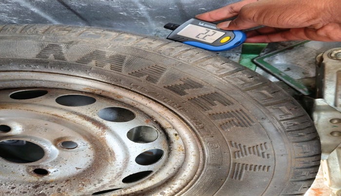 2017 Maruti Alto 800 LXI, Petrol, Manual, 60,634 km, tyre