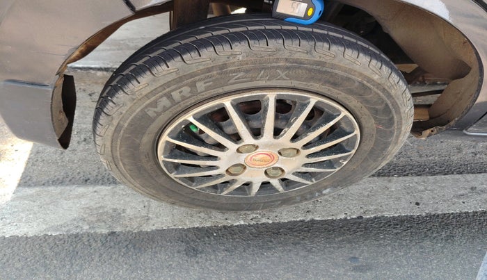 2017 Maruti Alto 800 LXI, Petrol, Manual, 60,634 km, tyre