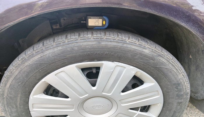 2008 Ford Fiesta EXI 1.4 DIESEL, Diesel, Manual, 2,52,490 km, tyre